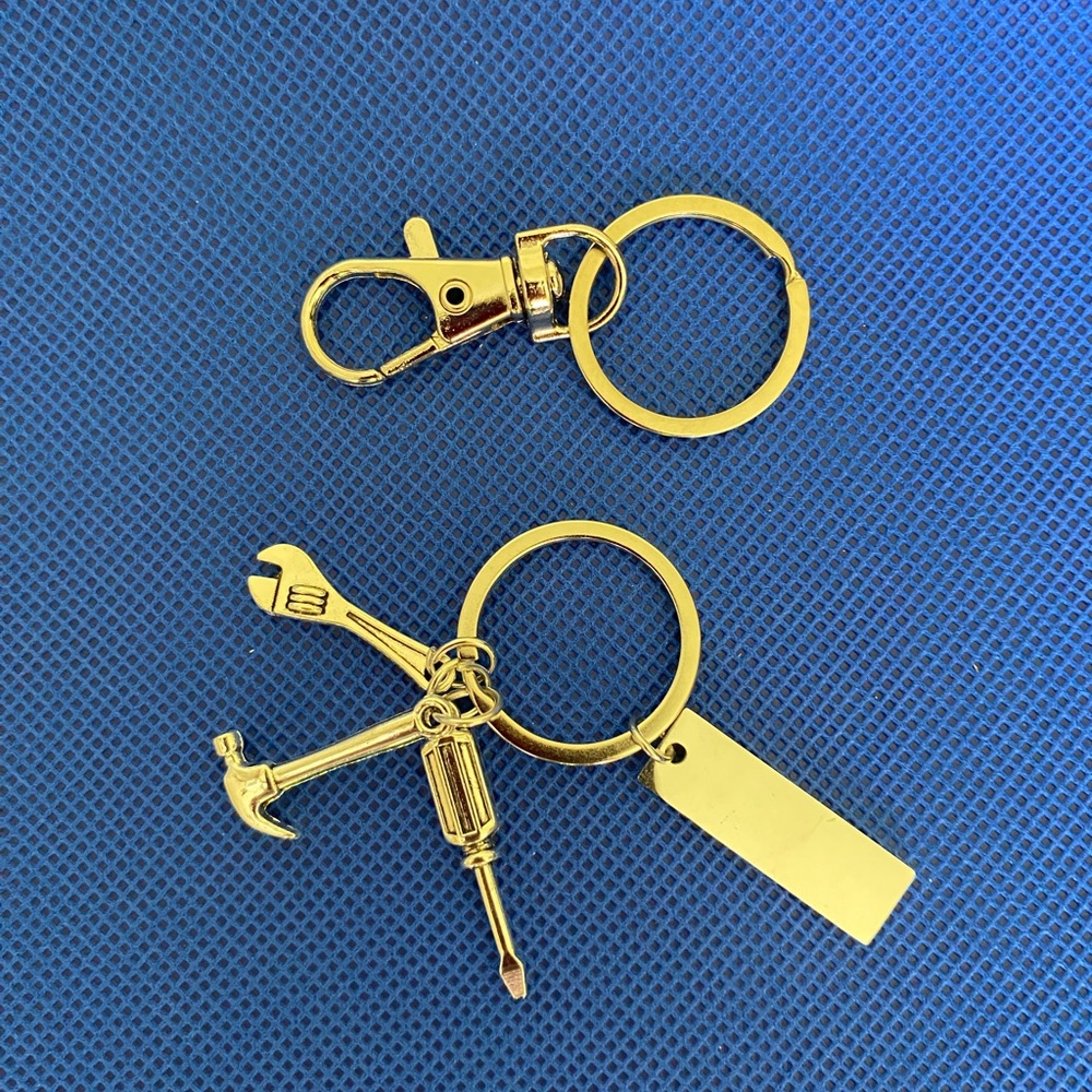 This is for Dad! A great bag charm/key chain! - Picture 2 of 2